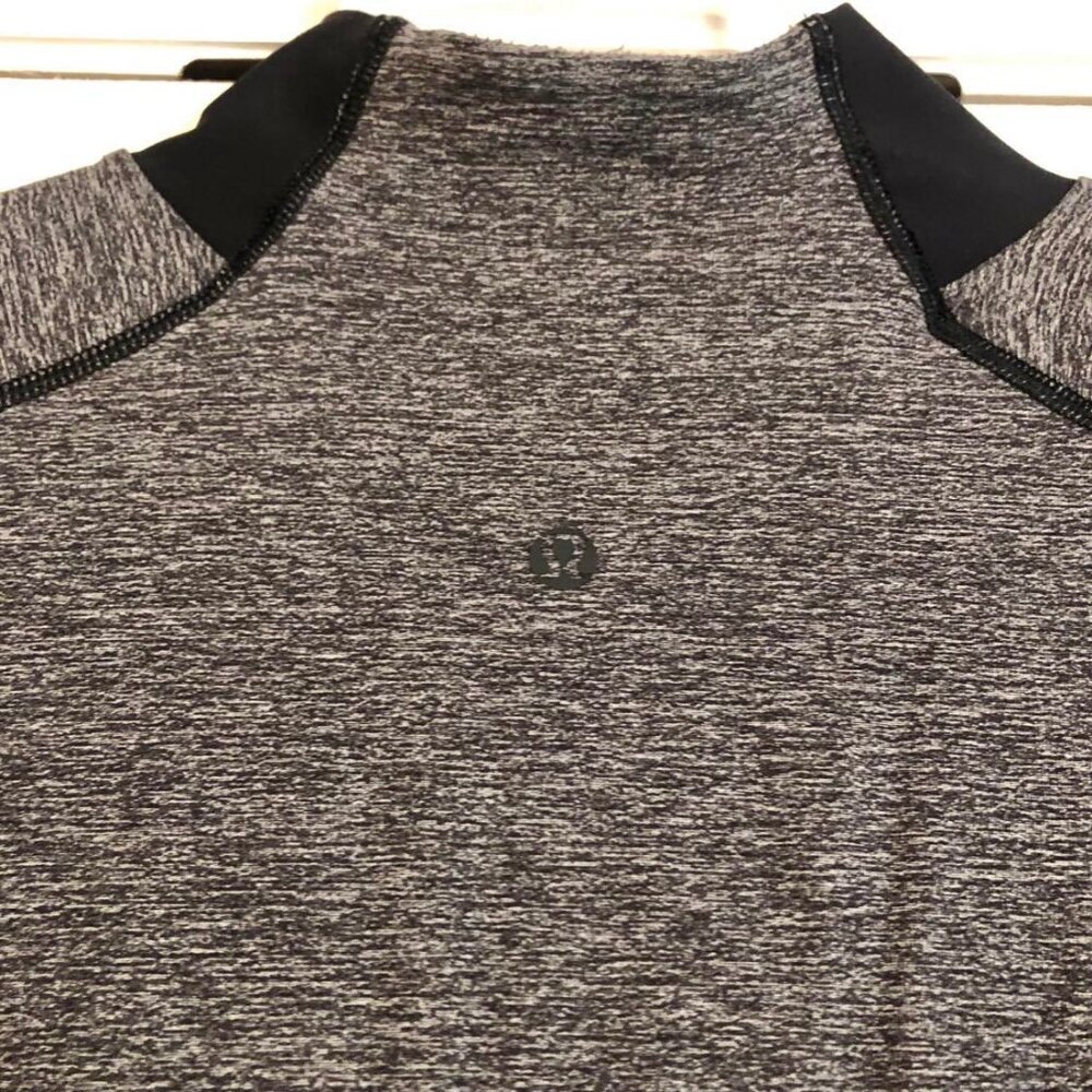 LULULEMON Blaze 1/2 Zip Long Sleeve Running Shirt Heathered Black LG MSRP $118 - Picture 7 of 7